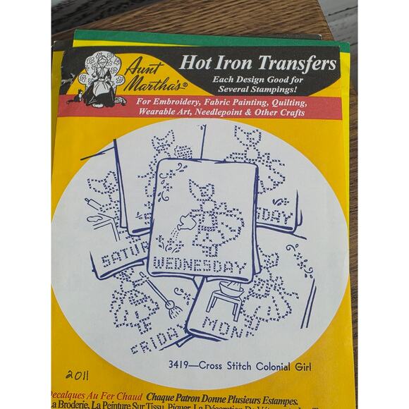 VTG Lot of 12 Aunt Marthas Hot Iron Transfers Embroidery Various Patterns - Picture 6 of 13